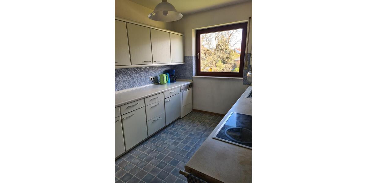 Einfamilienhaus Bad Neustadt an der Saale - 13 Zimmer, 325 m&sup2;, 488.000&euro; | Angebot:25982729