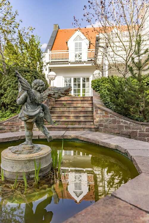 Haus zum Kaufen in München 3.900.000 € 379 m²