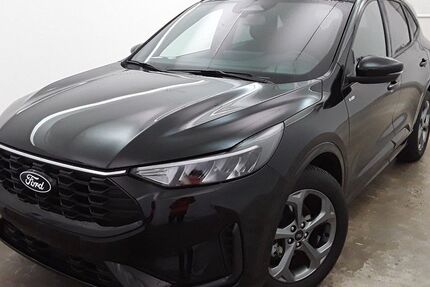 Ford Kuga 21.400 km 28.390 &euro; Gebenbach 92274