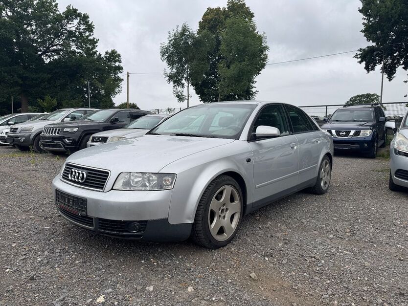 Audi A4 330.000 km 990 € Steinfeld 49439