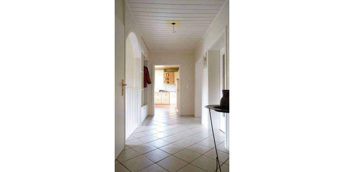 Etagenwohnung Edemissen Wipshausen - 3 Zimmer, 108 m&sup2;, 85.000&euro; | Angebot:23833411