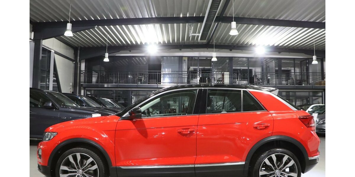 VW T-Roc 1.6 TDI STYLE / RED & BLACK / NAVI+KAMERA 100.000 km 15.577 &euro; Hamm 59077