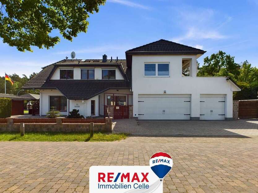 Haus zum Kaufen in Hambühren 650.000 € 249 m²