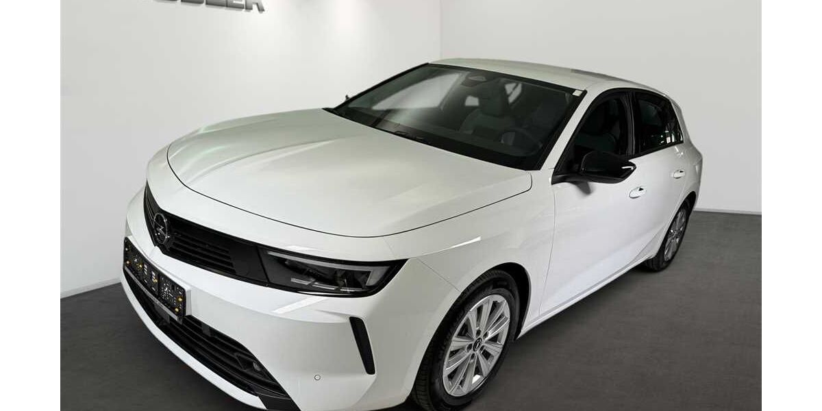 Opel Astra 4.500 km 20.880 &euro; Gröbenzell 82194