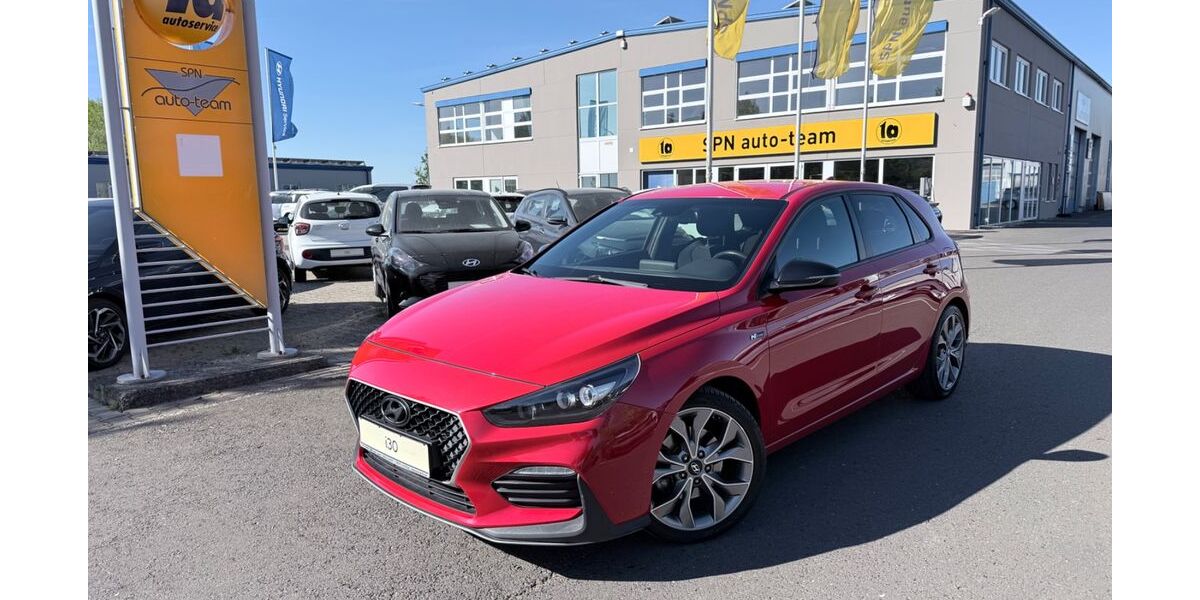 Hyundai i30 73.850 km 16.900 &euro; Laufeld 54533