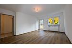 Erstbezug nach Sanierung: geschmackvolle 3-Zi.-Wohnung - EBK NEU! zimmer