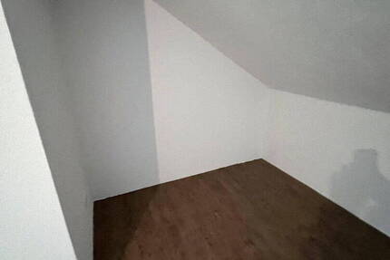 Helle 2-Zimmer-Wohnung mit Balkon über den Dächern Göppingens - sofort bezugsfrei!