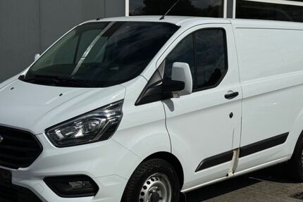 Ford Transit Custom 86.683 km 15.990 € Salzgitter 38259