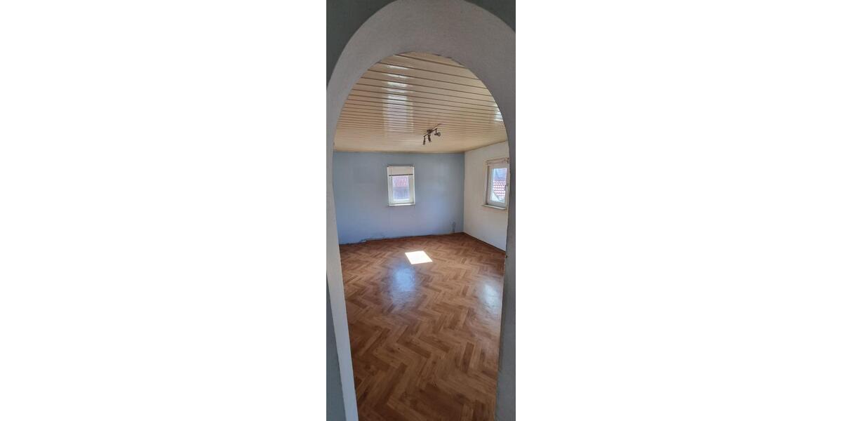 Bauernhaus, Landhaus Königheim - 6 Zimmer, 97 m&sup2;, 89.000&euro; | Angebot:25383042