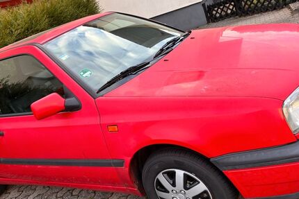 VW Golf 178.000 km 1.150 &euro; Bad Soden am Taunus 65812