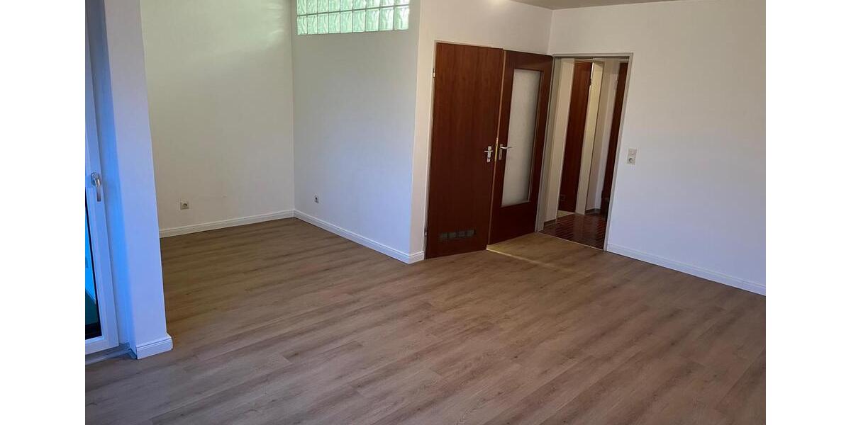 Etagenwohnung Reutlingen - 1 Zimmer, 42 m&sup2;, 895&euro; | Angebot:25048716