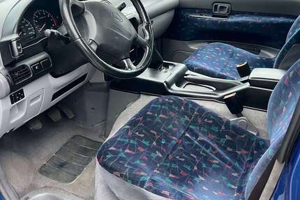 Nissan Serena 151.215 km 2.790 &euro; Mönchengladbach 41238