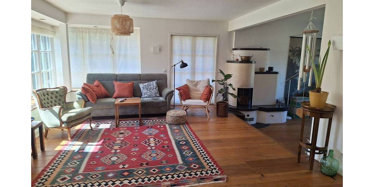 Einfamilienhaus Bad Oldesloe - 5 Zimmer, 180 m&sup2;, 1.655&euro; | Angebot:26417352