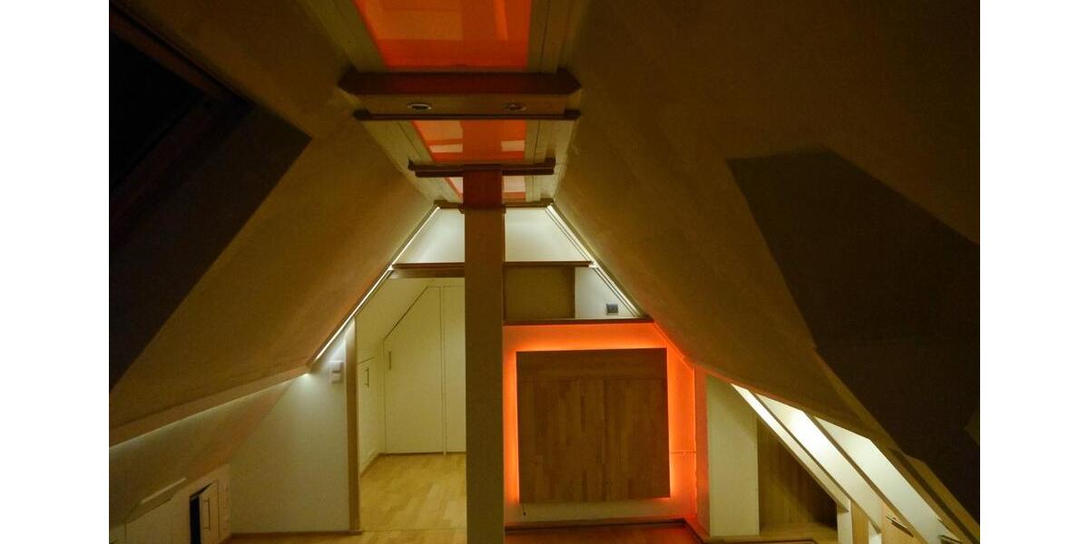 Dachgeschoßwohnung Baunatal - 4 Zimmer, 124 m&sup2;, 1.080&euro; | Angebot:25419152