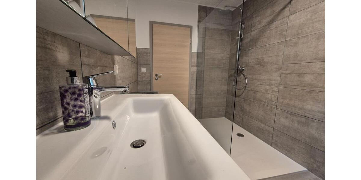 Etagenwohnung Schramberg - 2 Zimmer, 71 m&sup2;, 152.999&euro; | Angebot:27111036