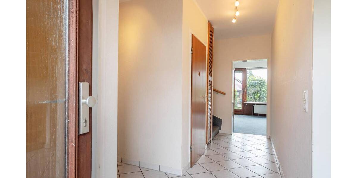 Reihenmittelhaus Glinde - 4 Zimmer, 104 m&sup2;, 425.000&euro; | Angebot:25927127