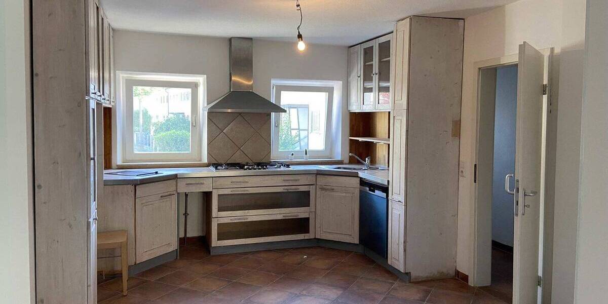 Reihenmittelhaus Nürnberg Röthenbach b Schweinau - 3 Zimmer, 100 m&sup2;, 1.250&euro; | Angebot:26797319