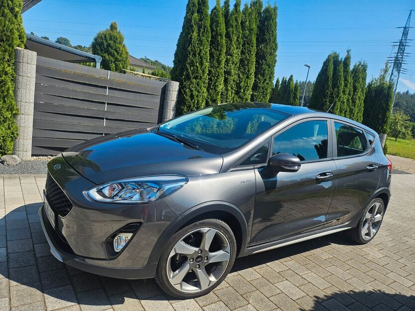 Ford Fiesta 83.000 km 9.600 € VöHRINGEN 89269