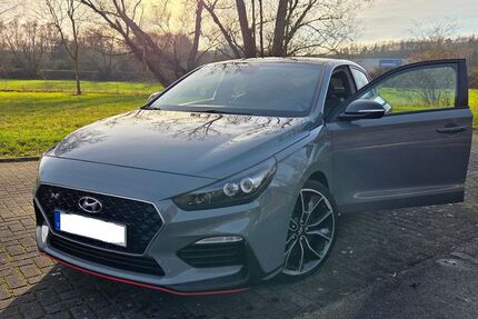 Hyundai i30 140.000 km 16.499 &euro; Hünstetten 65510