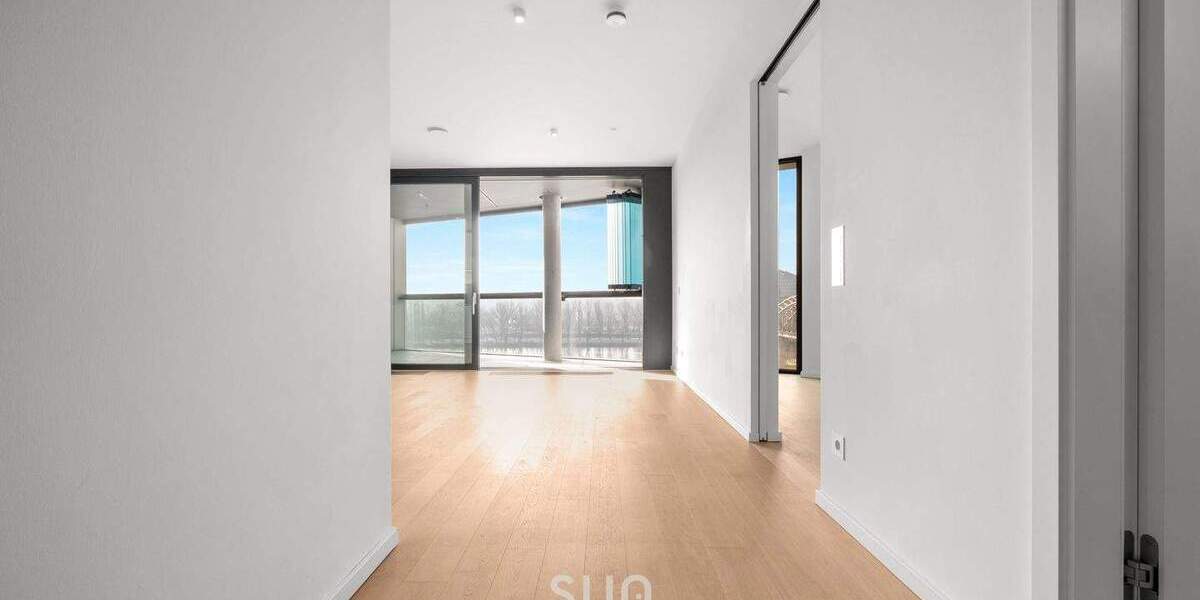 Etagenwohnung Frankfurt am Main Ostend - 2 Zimmer, 64 m&sup2;, 1.960&euro; | Angebot:25471138