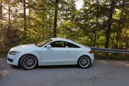 Audi TT 201.158 km 7.700 &euro; Rosenheim 83024