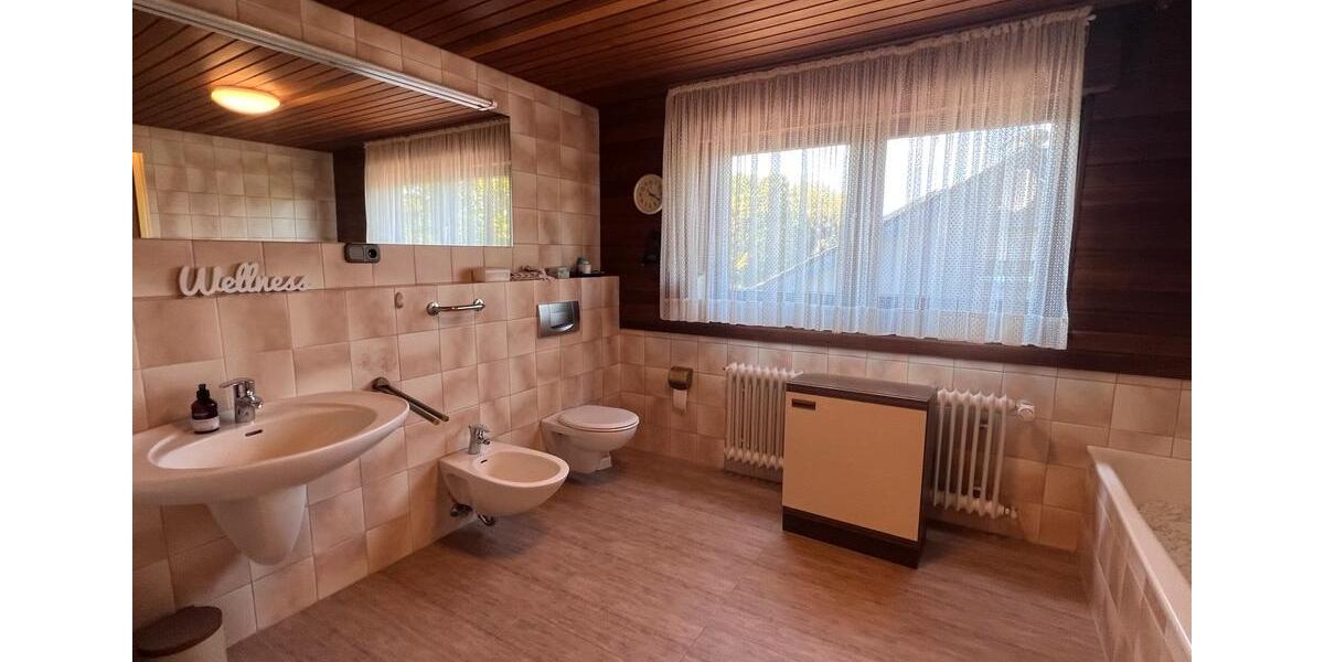 Doppelhaushälfte Leopoldshöhe - 5.5 Zimmer, 163 m&sup2;, 395.000&euro; | Angebot:26815449