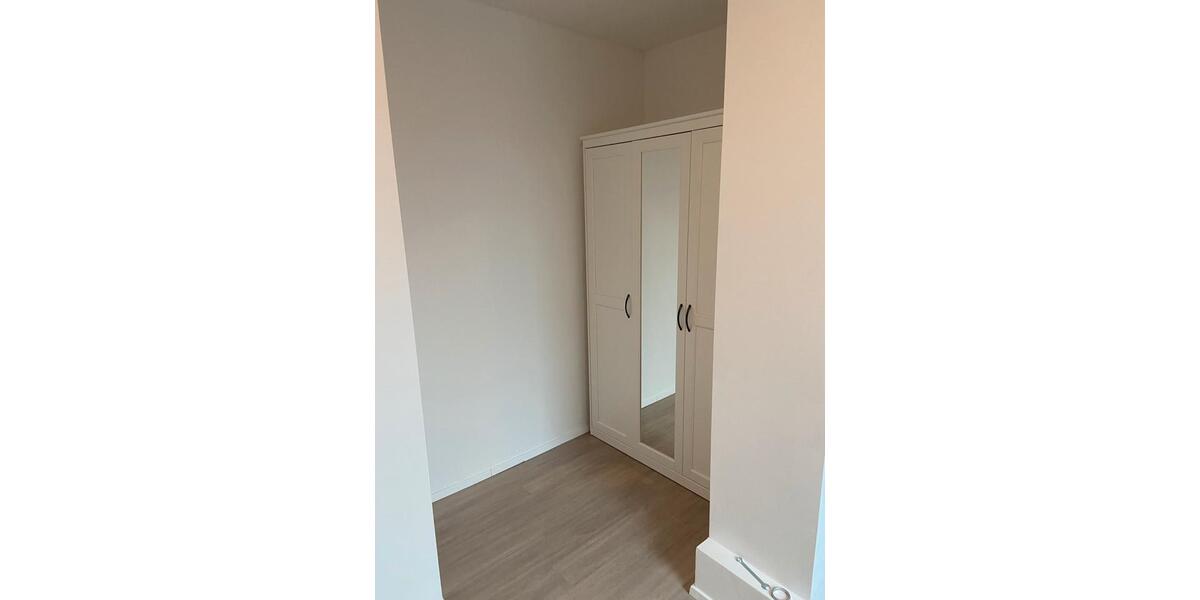 Dachgeschoßwohnung Aachen Aachen-Mitte - 4 Zimmer, 75 m&sup2;, 1.400&euro; | Angebot:25944879