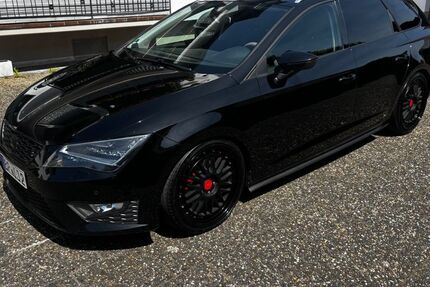Seat Leon 188.661 km 9.650 &euro; Östringen 76684