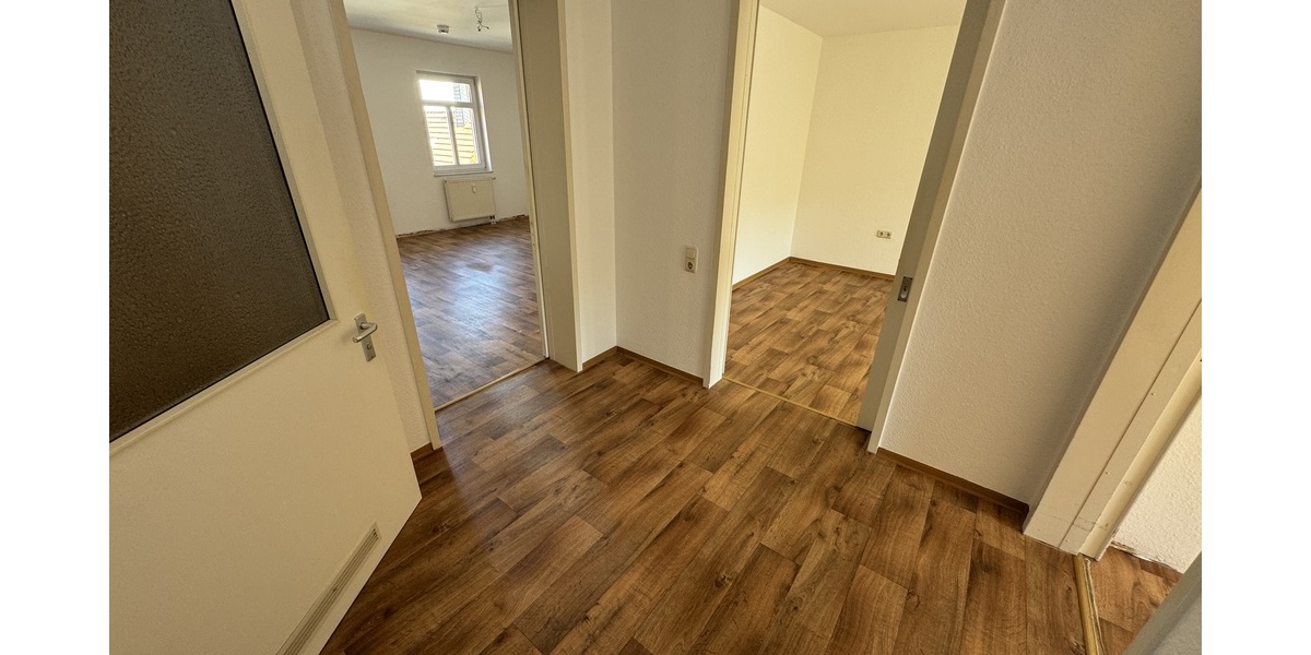 Idyllisch wohnen im Zentrum von Weida. 3 Raum Wohnung mit Balkon und Aufzug! - Etagenwohnung Weida Liebsdorf | Angebot:26882406