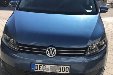 VW Touran 173.400 km 4.999 &euro; Metten 94526