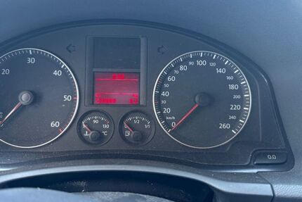VW Golf 220.000 km 1.500 &euro; Schönberg 23923
