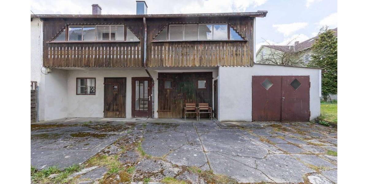 Doppelhaushälfte Hirschau - 6 Zimmer, 103 m&sup2;, 130.000&euro; | Angebot:26306052