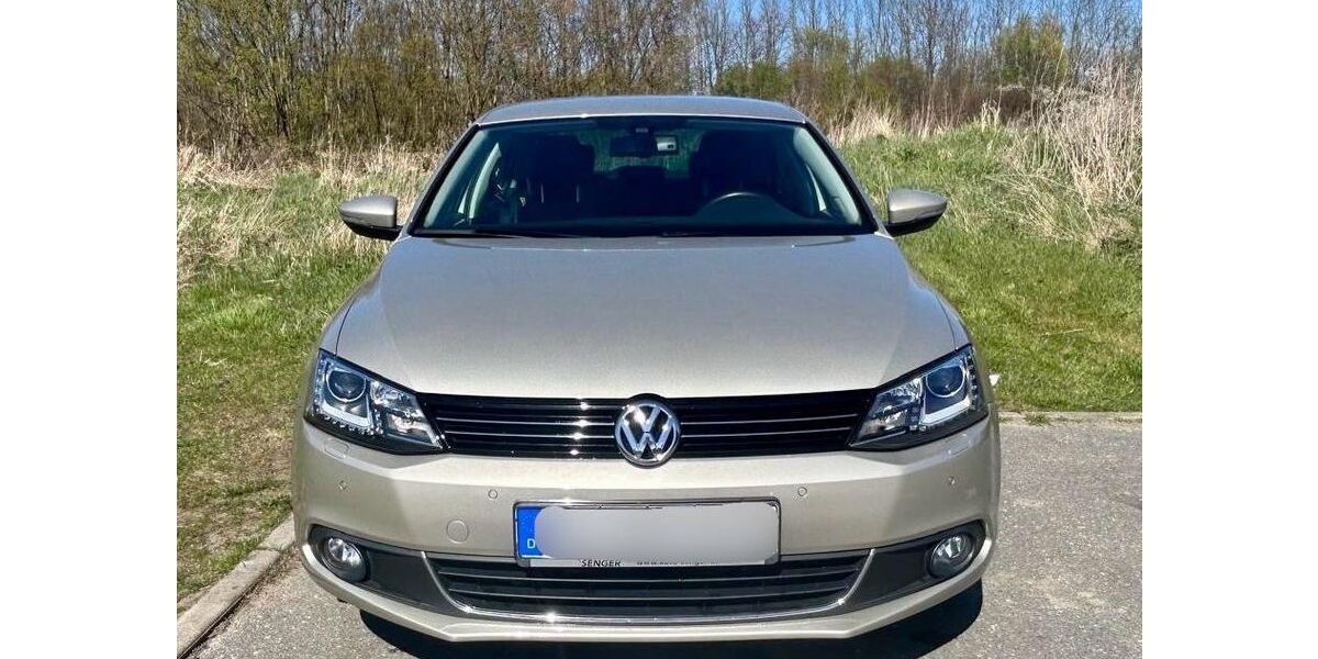 VW Jetta 51.000 km 15.170 &euro; Lübeck 23558