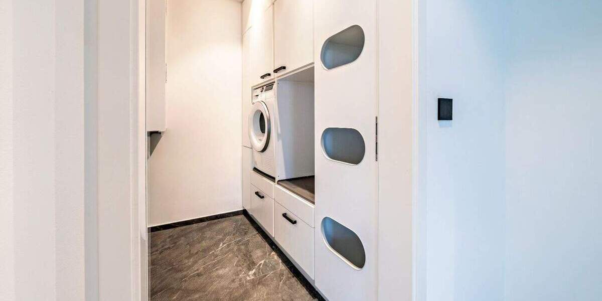 Einfamilienhaus Brühl - 9 Zimmer, 320 m&sup2;, 1.649.000&euro; | Angebot:25337935