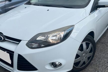 Ford Focus 117.000 km 5.500 &euro; Muggensturm 76461