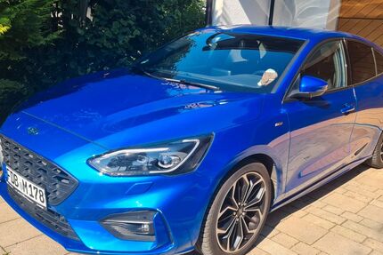 Ford Focus 94.700 km 12.900 &euro; Steindorf 82297