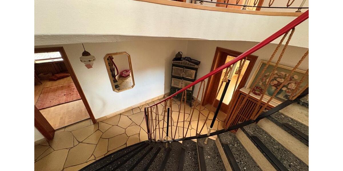 Einfamilienhaus Wabern - 10 Zimmer, 240 m&sup2;, 295.000&euro; | Angebot:26962325