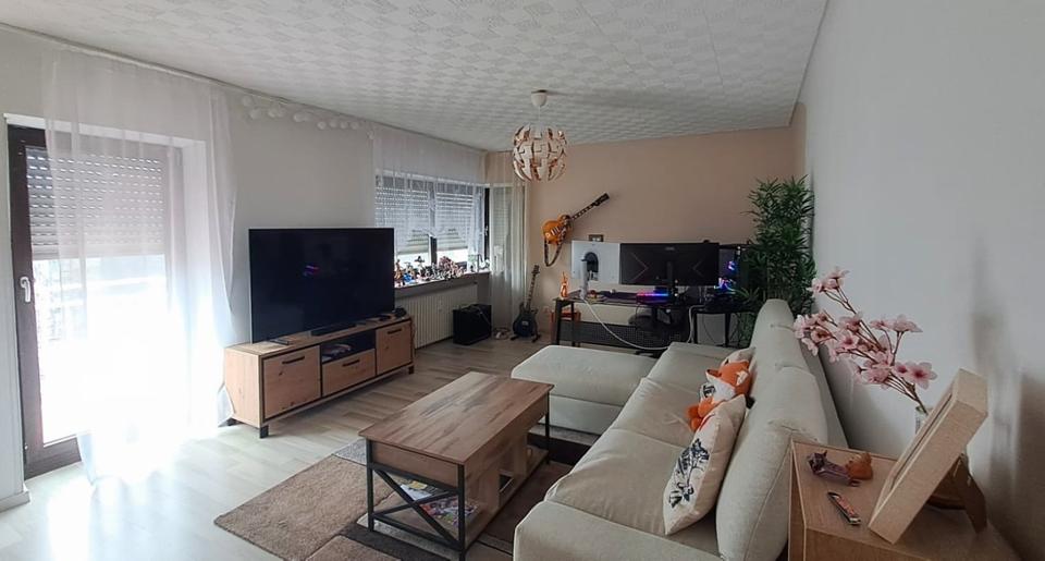 Etagenwohnung Heusweiler - 2 Zimmer, 66 m&sup2;, 450&euro; | Angebot:25637824