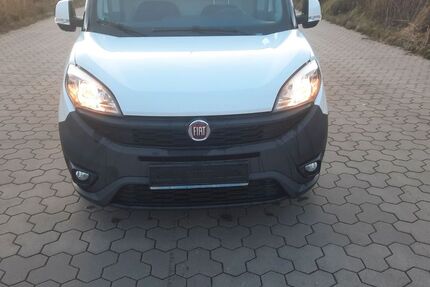 Fiat Doblo 102.630 km 7.500 &euro; Bochum 44807