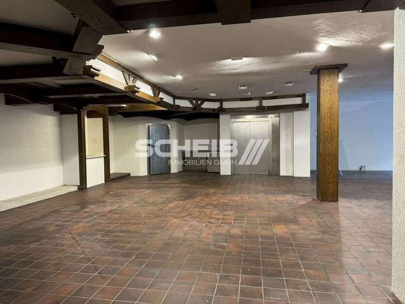 Büro in Öhringen 7.500 € 1057.78 m²