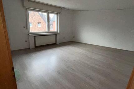 Wohnung Niederkassel - 5 Zimmer, 190 m&sup2;, 2.220&euro; | Angebot:24876817