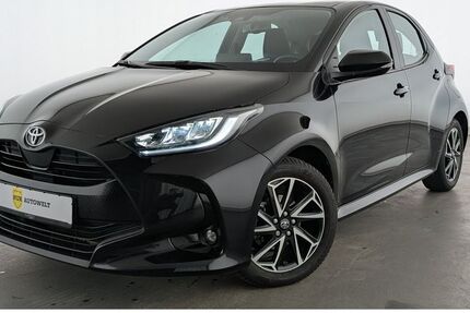 Toyota Yaris 25.750 km 16.360 &euro; Düsseldorf 40599