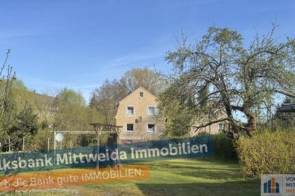 Einfamilienhaus mit großem Grundstück und Doppelgarage in ruhiger Lage! - Haus Hainichen | Angebot:27085381