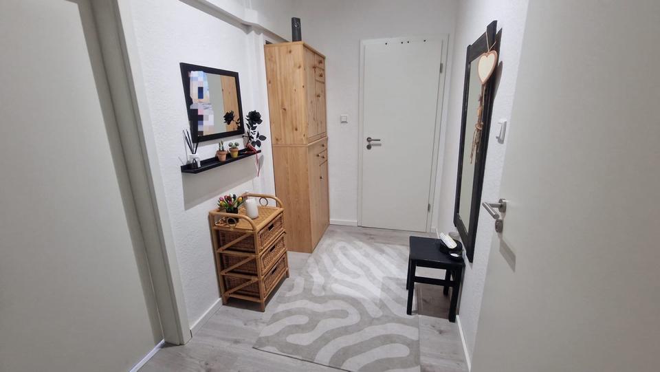 Dachgeschoßwohnung Enger - 3 Zimmer, 80 m&sup2;, 630&euro; | Angebot:26302927