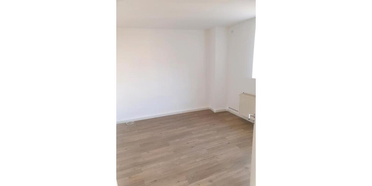 Erdgeschoßwohnung Bördeland - 4 Zimmer, 90 m&sup2;, 486&euro; | Angebot:26365711