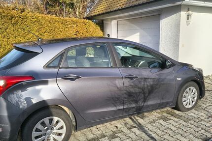 Hyundai i30 75.444 km 8.400 &euro; Altshausen 88361