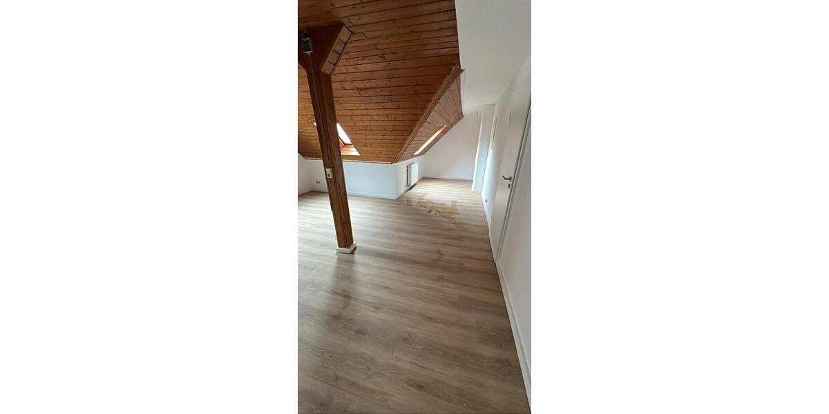 Dachgeschoßwohnung Heilbronn - 2 Zimmer, 50 m&sup2;, 710&euro; | Angebot:26645512