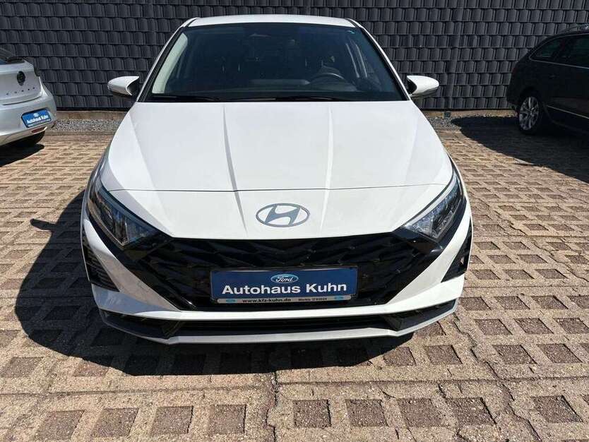 Hyundai i20 15.789 km 16.890 € Worbis 37339