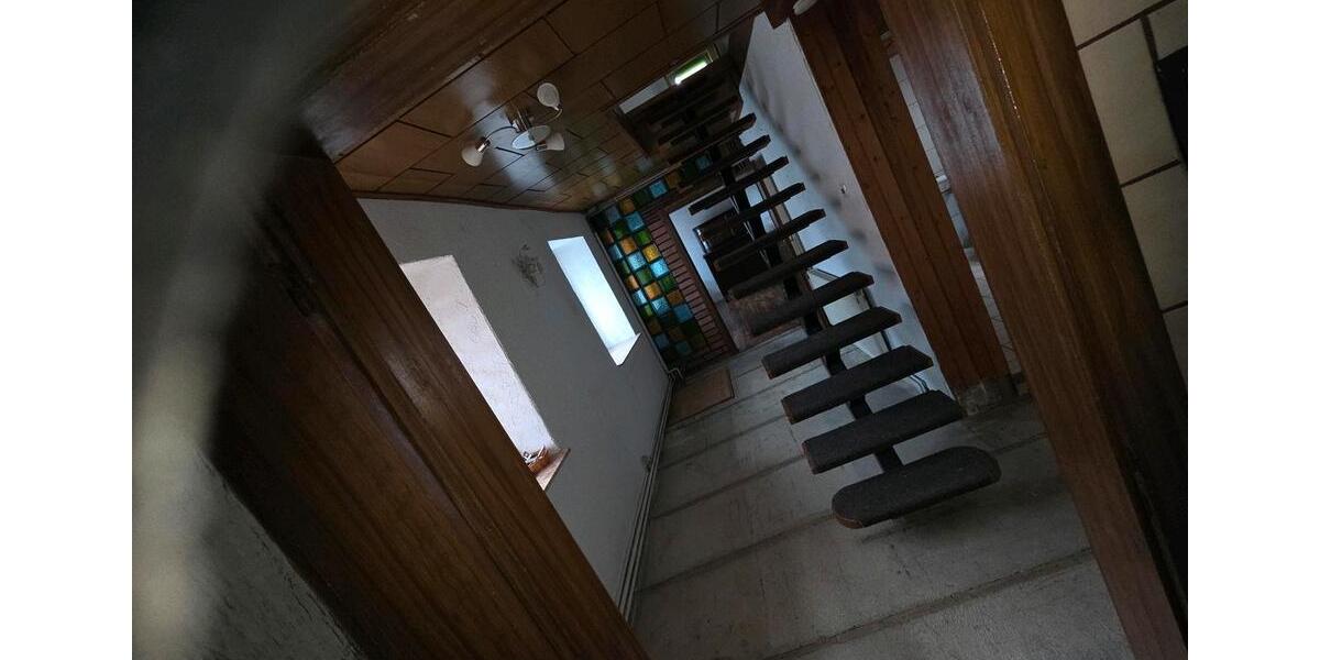 Doppelhaushälfte Bad Lauchstädt - 4 Zimmer, 75 m&sup2;, 84.000&euro; | Angebot:27107780
