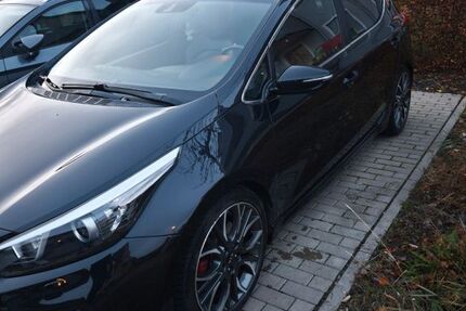 Kia ceed / Ceed 93.500 km 13.000 &euro; Mainleus 95336